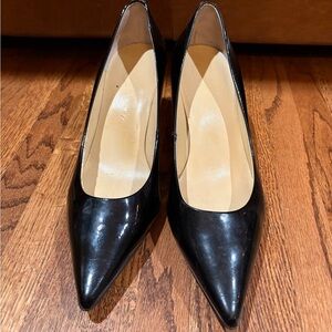 Elegant Black Patent Leather Women's Heels